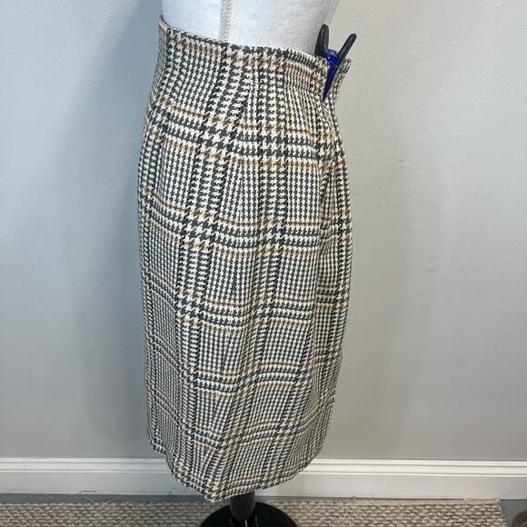 Vintage Norton McNaughton 2pc Skirt Suit sz 12 Pet Gray Brown Tweed Plaid Wool - Picture 12 of 13